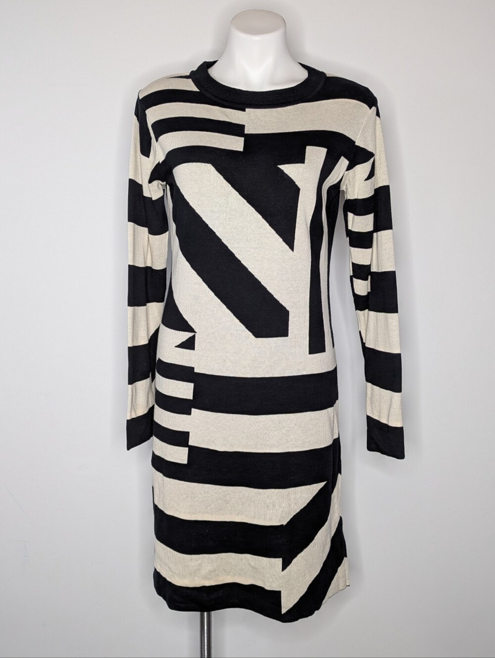 SKFK Black White Geometric Line Knit Long Sleeve Organic Cotton Sweater Dress  L